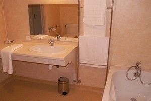 Logis L'Auberge Du Quercy Blanc Molières Exteriör bild